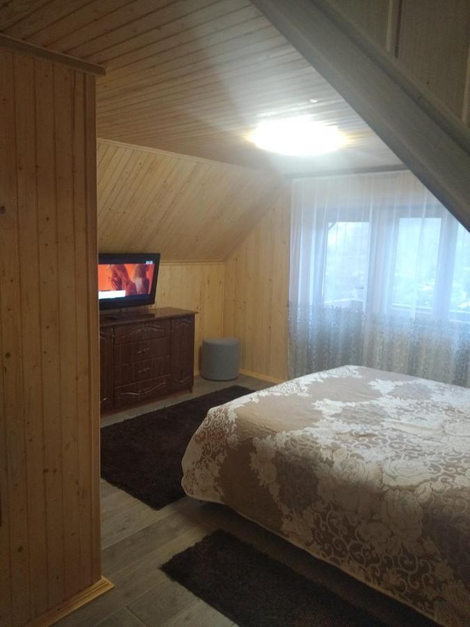 Долина Motel Chornyvody Exterior photo